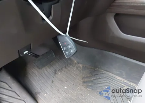 2022 Chevrolet Silverado 1500 4Wd Short Bed Lt Trail Boss z USA, uszkodzony, nr VIN 3GCUDFET6NG579798